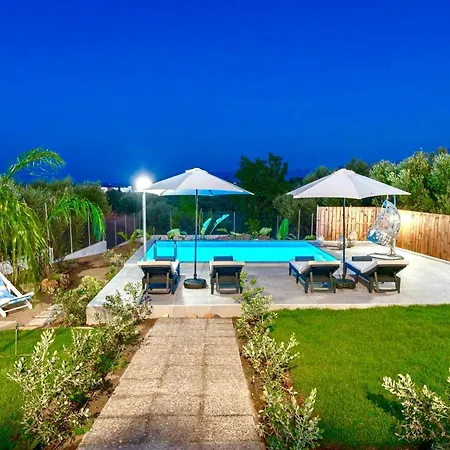 Apartament Izabela With Private Pools