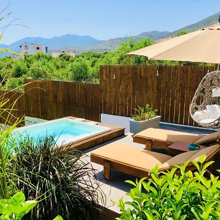 Apartment Izabela With Private Pools *